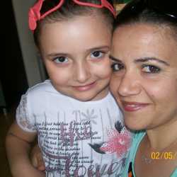 emel özçelik